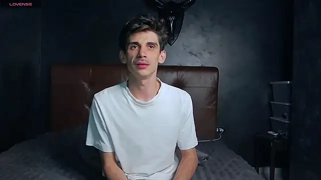 DanielCrush1 Шоу с уебкамера