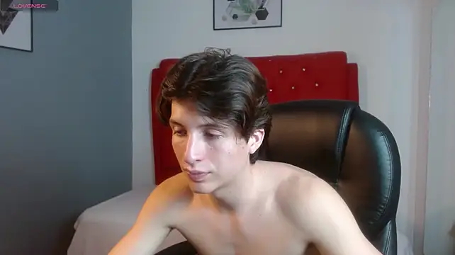 Marcoviolet Live XXX-chat