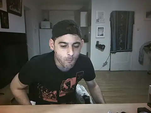 mihaimichael live XXX chat