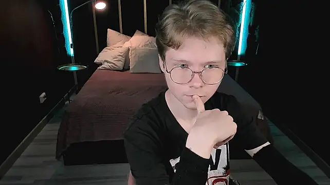 DanielSanders Chat XXX live