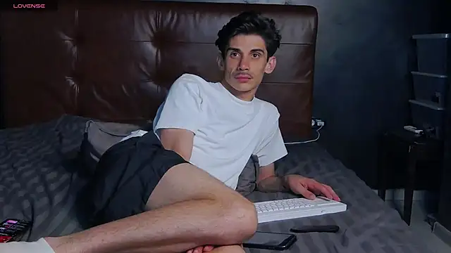 DanielCrush1 Live XXX Chat
