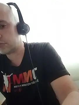jpcowbow's Live XXX Chat
