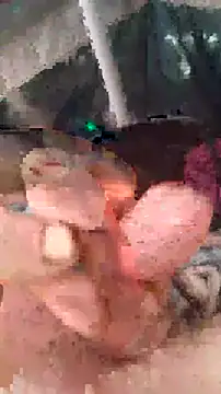 That1HungGinger webkamerás műsora