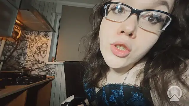 RachelSav Chat XXX in diretta