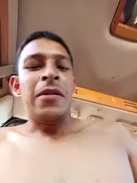 Leonul – Naživo XXX chat