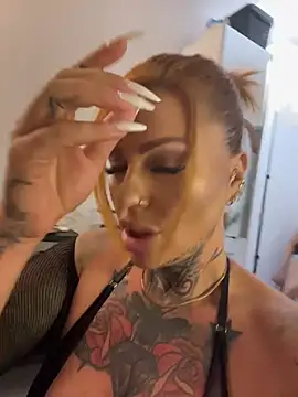 krysstal003 Chat XXX in diretta
