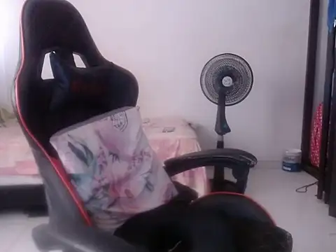 Adriana_0312 라이브 XXX 채팅