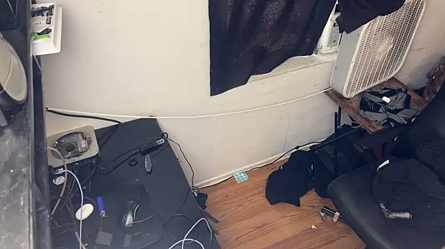 leanjamesdean XXX чат на живо