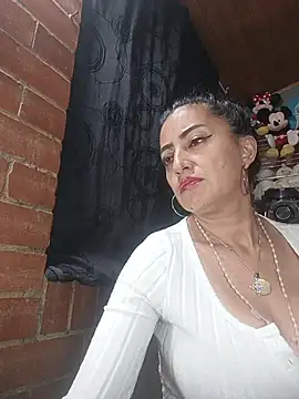 Alexandrina লাইভ XXX চ্যাট