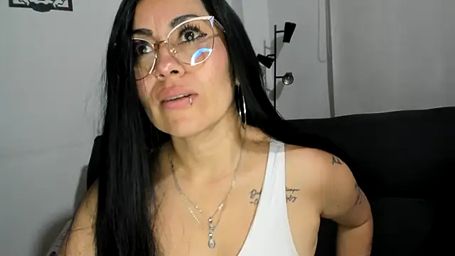 Tania_mature: онлайн-секс-чат