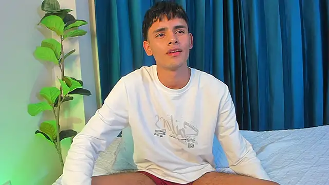XXX chat uživo modela hell_Dantex