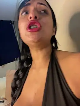 SaharQamar Live XXX-chat