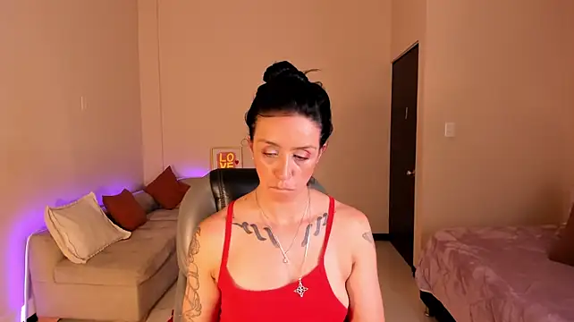 Kristen_GarnerのライブXXXチャット