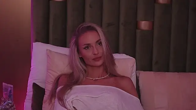 AmeliaAngel – Naživo XXX chat
