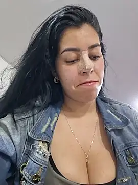 Luianna élő XXX-chatje