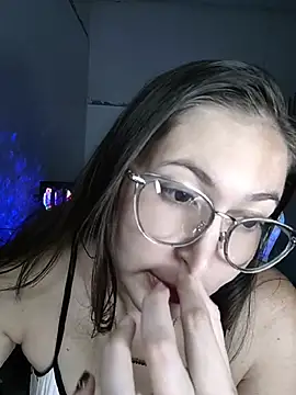 Chat +18 de Fetichista23 ao vivo