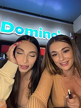 Chat XXX ao vivo de IsabellaEtthan
