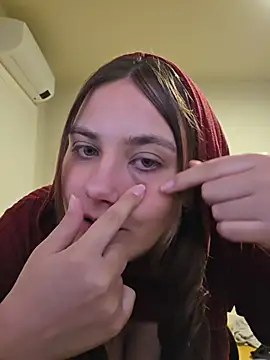 MiaRides19's Live XXX Chat