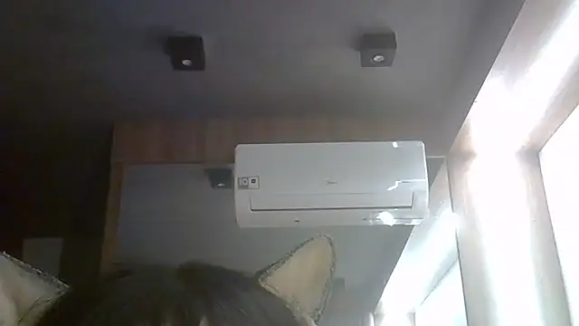 XXX chat uživo modela SkinnyKitten