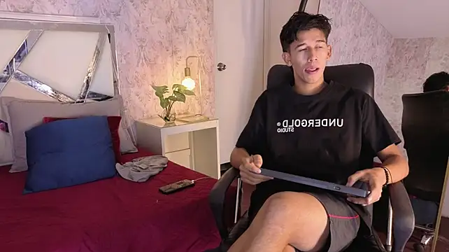 dave_eliot élő XXX-chatje