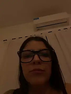 Chatroom XXX en direct de lilylovelesss