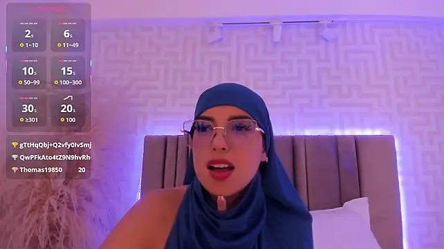 naishaa_ Adlı Modelin Canlı XXX Sohbeti