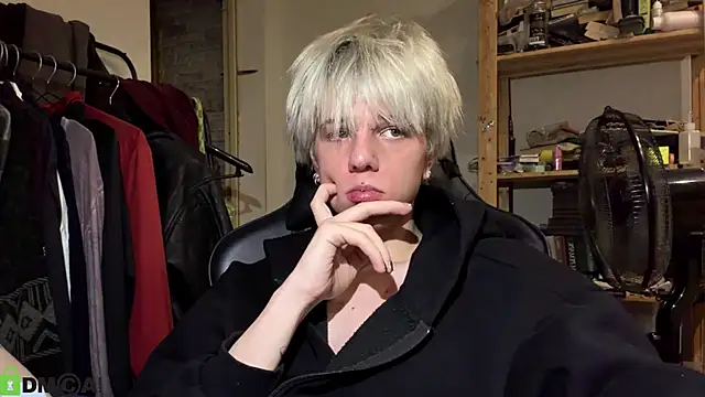 Czat XXX na żywo – Mark_Shoyer2