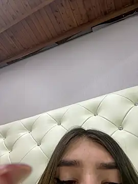 عرض كام NICOLSKINNY1