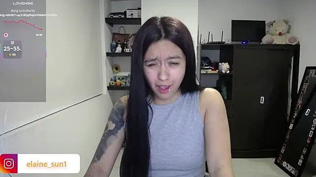 Chat +18 de elaine_sun1 ao vivo
