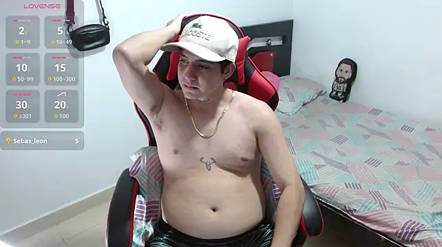 Fozil_Dvice Live XXX-chat