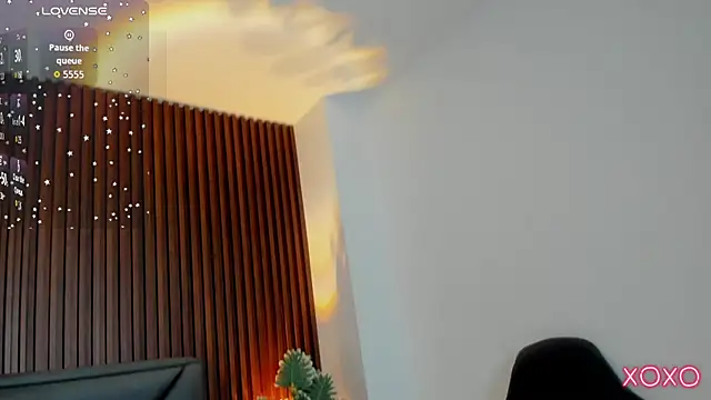 linda_rios_'s Live XXX Chat