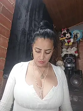 צ'אט XXX בשידור חי של Alexandrina
