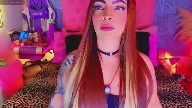 macasweet's Live XXX Chat