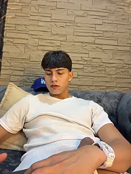 Chat XXX Live Lander_Cruz