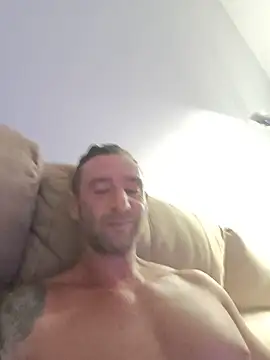 Chat +18 de garcia45688 ao vivo