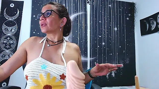 Hikaryfire Live XXX-chat