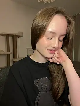 Živý XXX chat queenOfkisses