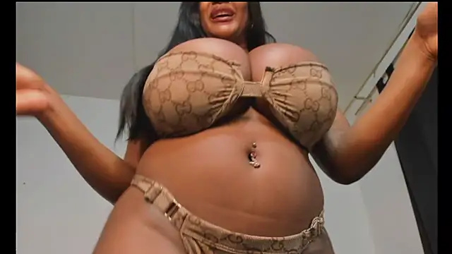 Crazy_addixtion Adlı Modelin Canlı XXX Sohbeti