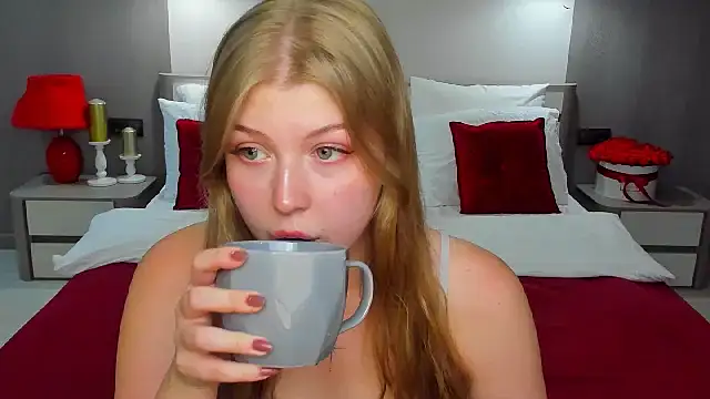 دردشة Stella_Light الجنسية المباشرة
