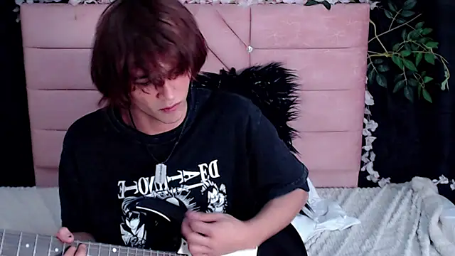oli_dusk XXX чат на живо