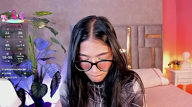 Tyla_Ks live XXX chat