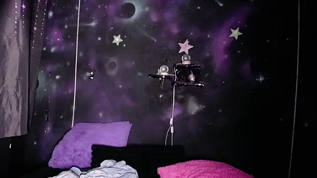 XXX chat uživo modela DaisyMoon_