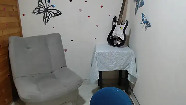 Chat +18 de lilisa777 ao vivo