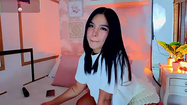 CharlotteGraayのライブXXXチャット