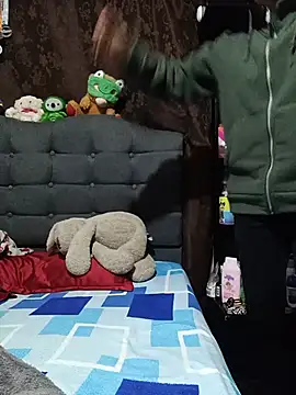 Chat +18 de Estrella2001 ao vivo