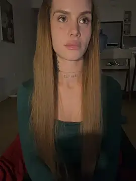 EmiliaCatalina Live XXX-chat