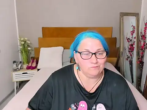 Sugarmommy_69X 现场XXX聊天