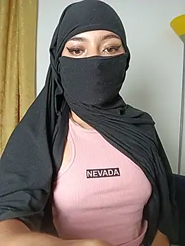 Samira_1 élő XXX-chatje
