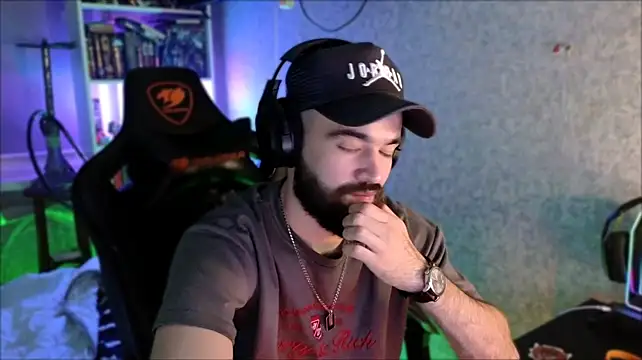 _Serious_Man Webcam-Show