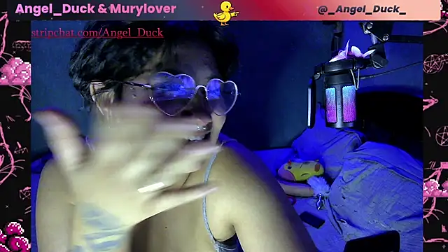 Angel_Duck লাইভ XXX চ্যাট